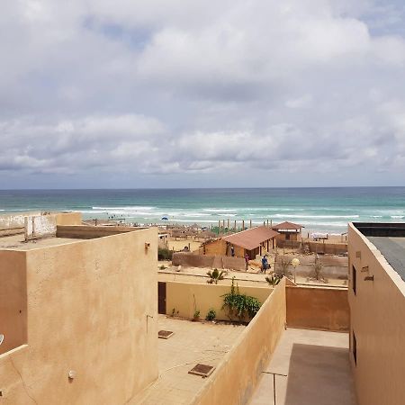 Ker Jahkarlo Hotell Yoff Exteriör bild