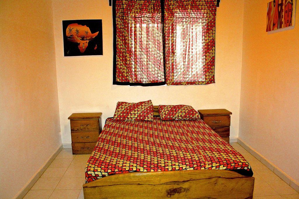 Ker Jahkarlo Hotell Yoff Rum bild